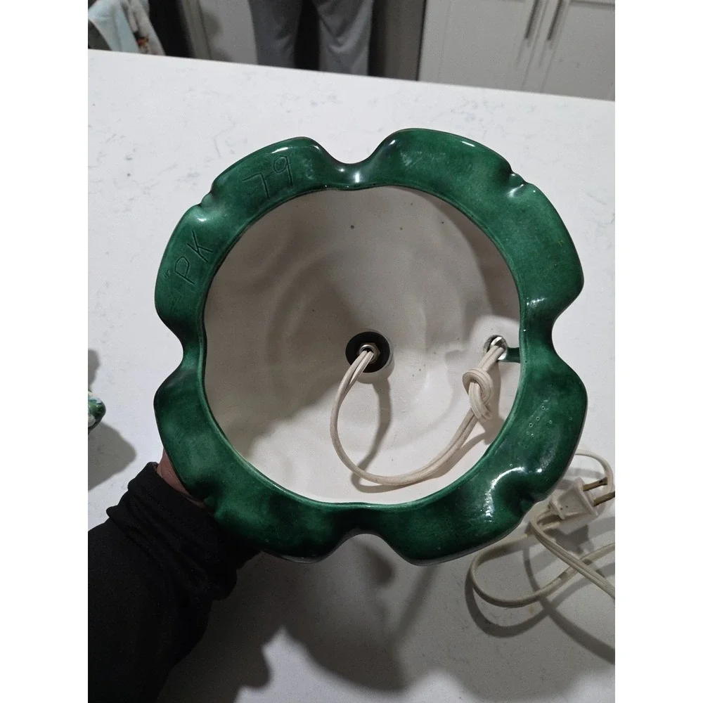 Vintage ATLANTIC MOLD 18